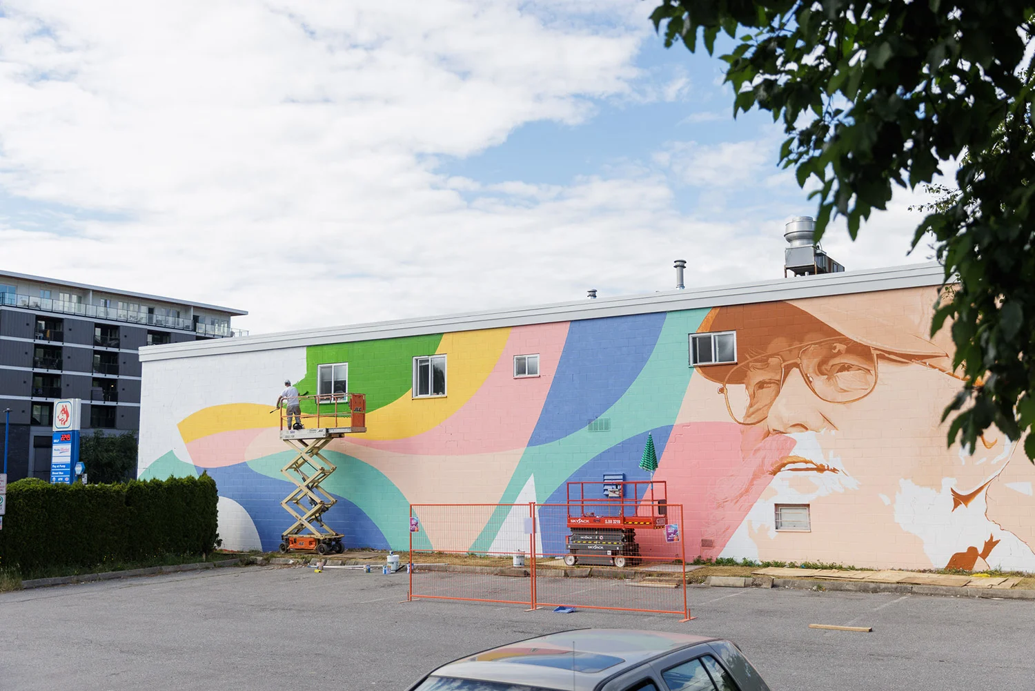 https://www.downtownsquamish.com/wp-content/uploads/2024/07/Squamish-Public-Art-Downtown-Squamish-BIA-Mural-Festival-Thor-Froslev3.webp